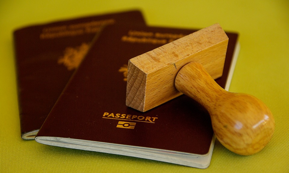образец штампа о разводе в паспорте фото