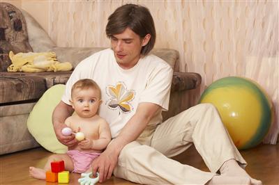Папа и ребенок (фото: Л.Журавлева /ЦФА «Бурда»)