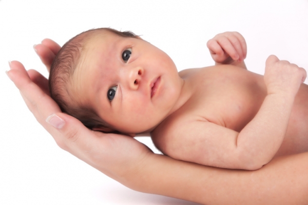 Новорожденный малыш (фото: thinkstockphotos/fotobank.ua)