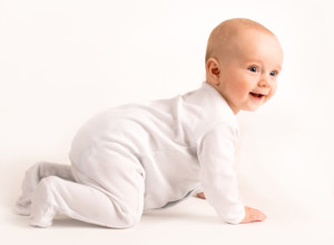 Малыш-ползунок (фото: thinkstockphotos/fotobank.ua)