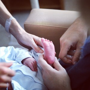 Ножка новорожденного сына Водяновой (фото: facebook.com/natasupernova)