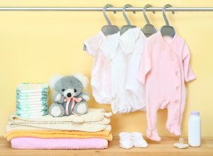 Одежда для новорожденного (Фото: Fotolia)