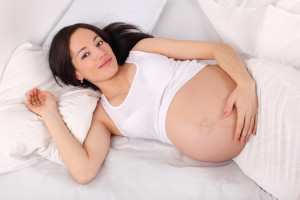 Беременная женщина (Фото: Fotolia.com)