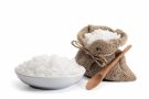 Здоровое питание: сколько соли можно есть без вреда для здоровья