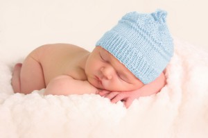 Новорожденный малыш (фото: Fotolia)