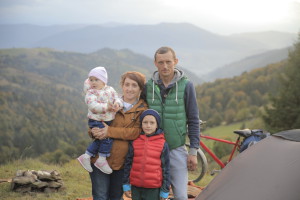 Галина Забруцька с семьей - фото
