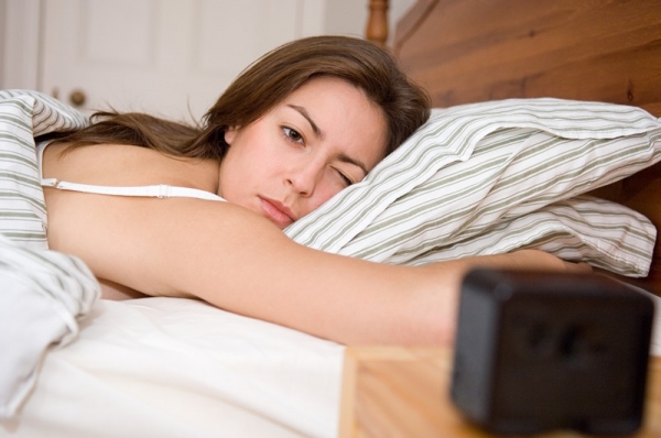 Прочь бессонница: 5 вещей, которые опасно делать перед сном