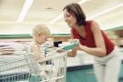 Психология ребенка — как малыш воспринимает поход в магазин