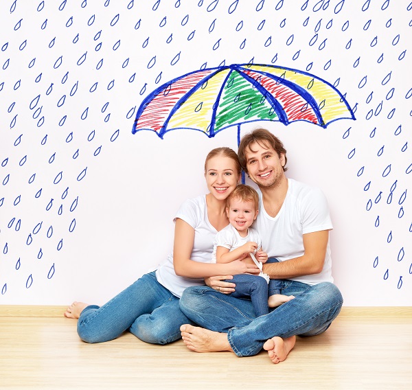 Семья под зонтом