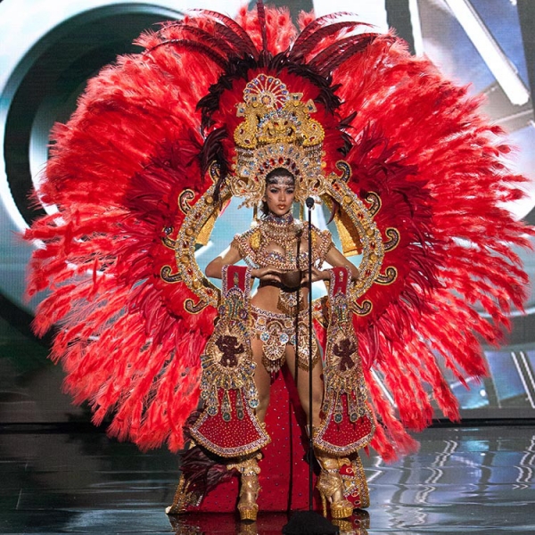 Gladys Brandao Amaya, Miss Panama 2015 debuts her National Costume on stage at Planet Hollywood Resort & Casino Wednesday, December 16, 2015. The 2015 Miss Universe contestants are touring, filming, rehearsing and preparing to compete for the DIC Crown in Las Vegas. Tune in to the FOX telecast at 7:00 PM ET live/PT tape-delayed on Sunday, Dec. 20, from Planet Hollywood Resort & Casino in Las Vegas to see who will become Miss Universe 2015. HO/The Miss Universe Organization