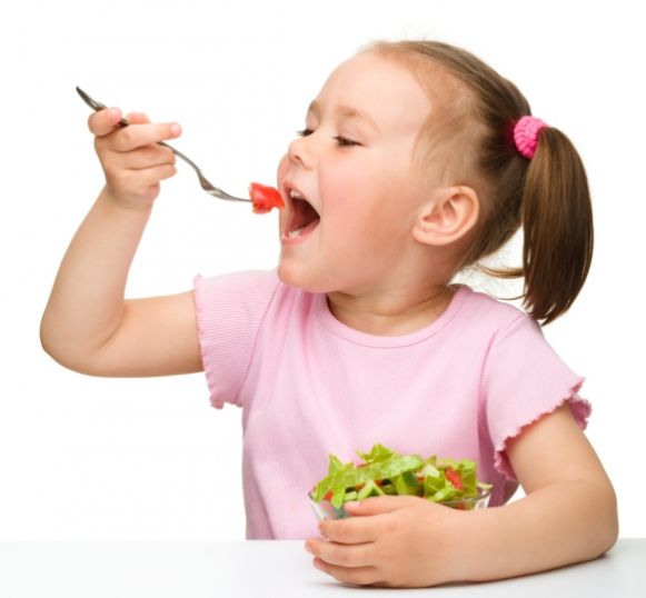 ребенок 3 года ест, что умеет ребенок в 3 года