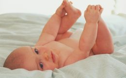 развитие, новорожденный, ребенок 1 месяц, развивающие упражнения