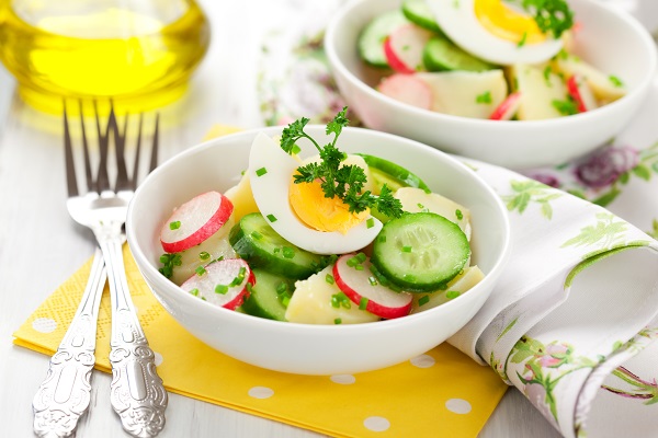 Салат из свежих овощей - фото