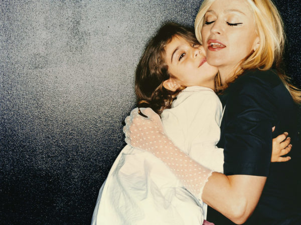 Мадонна с дочкой