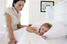 Болит живот у ребенка: 4 самые частые причины