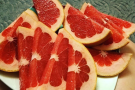 В чем польза и опасность грейпфрута: вся правда о любимом цитрусе