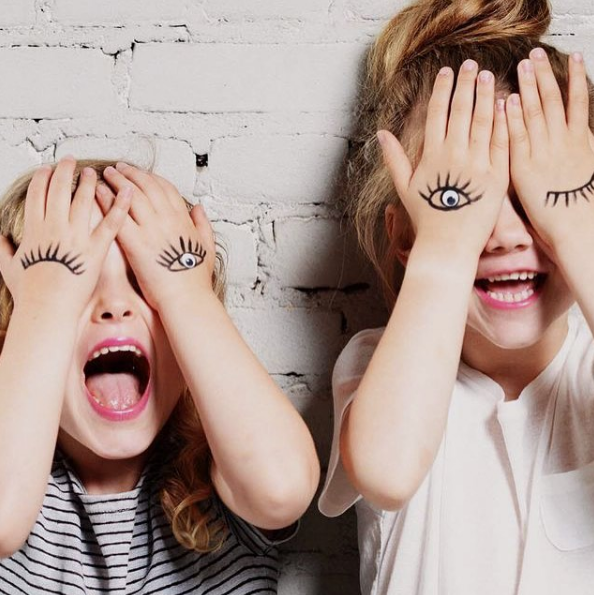 дети в детском саду Instagram @super.moms