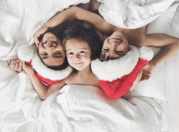 ідеї для новорічної фотосесії, новорічна фотосесія сімейна ідеї, ідеї для новорічної фотосесії вдома, ідеї для новорічної фотосесії з дитиною