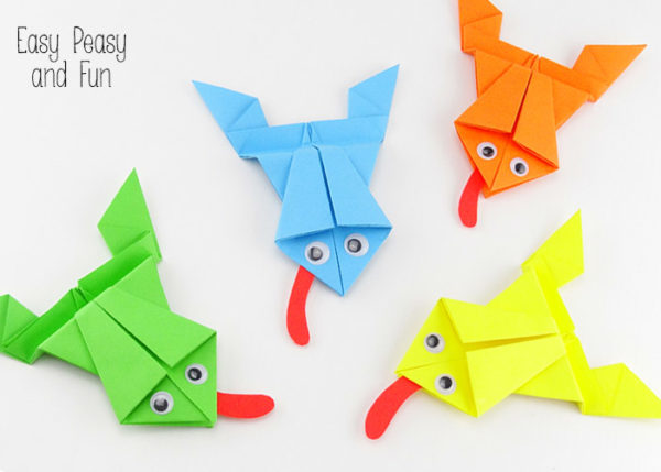 http://www.easypeasyandfun.com/origami-frogs-tutorial-origami-for-kids/