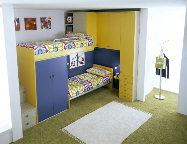 http://www.kidsomania.com/photos/kids-bedroom-designs-for-two-children-from-LineaD-4.jpg