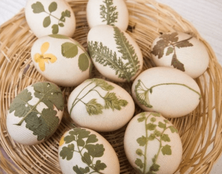 Пофарбувати яйця на Пасху