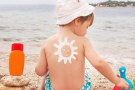 Отдых с ребенком —  какие продукты уменьшают вред солнечных лучей
