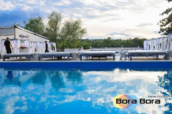 bora-bora бассейн