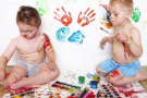 Игры для детей с красками – грязные, но полезные. В чем их ценность?