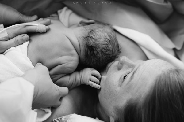 первые фото новорожденный