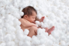 У гості до маленької крихітки: 9 правил відвідування новонародженого