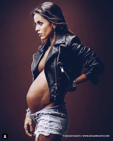 фотосессия фитнес-мамы на 9 месяце беременности 