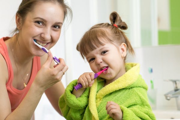дочка, мама, ребенок, чистить зубы
