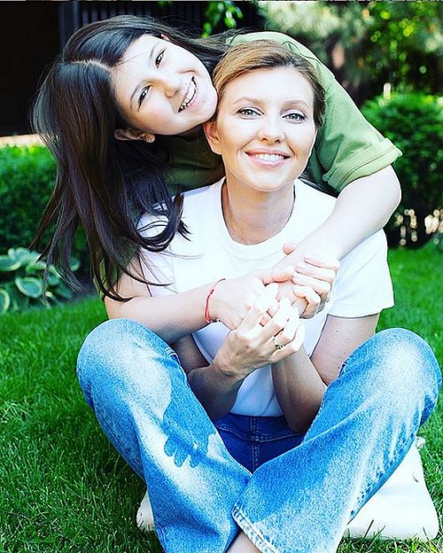 Елена Зеленская с дочкой