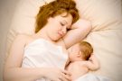 5 плюсов совместного пребывания мамы и ребенка в роддоме