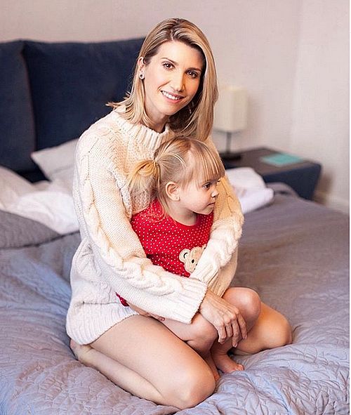 Аніта Луценко із донькою