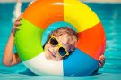 Сонячні правила: як захистити шкіру дитини влітку