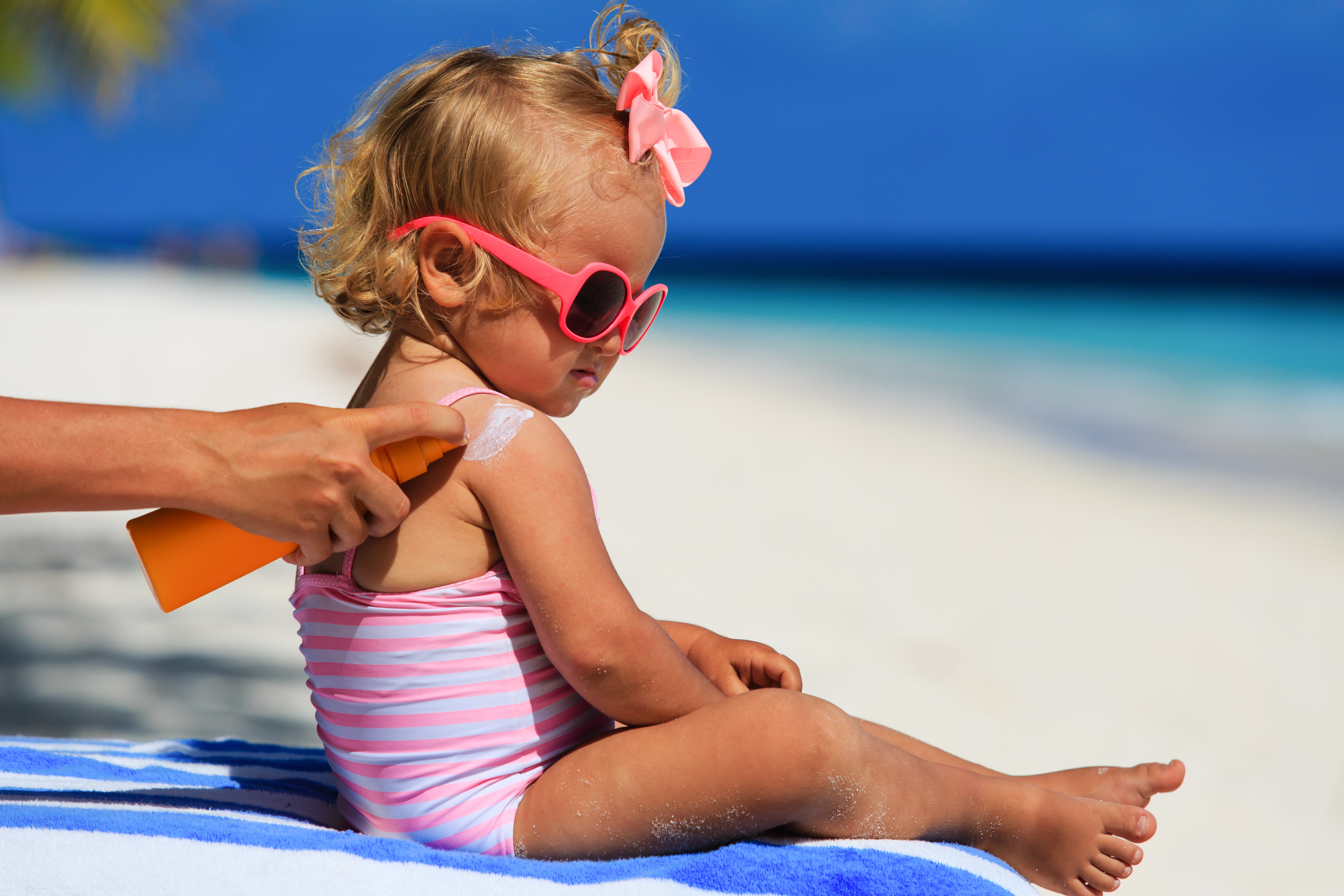 як захистити шкіру дитини влітку