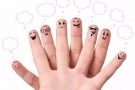 Учим названия пальчиков: топ-7 стишков для детей