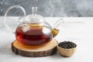 Когда чай опасен: врачи назвали два разрушающих последствия