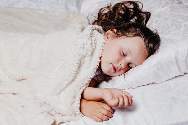 Продукти для покращення сну дитини