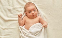 Інтимна гігієна малюка: як правильно доглядати дівчинку та хлопчика