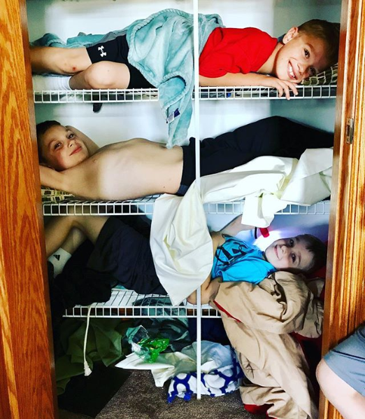 Мальчик Особливості виховання хлопчиків Мальчик Особливості виховання хлопчиків