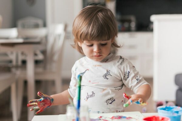 дитина малює Вчимо дітей малювати тварин: 30 простих покрокових схем
