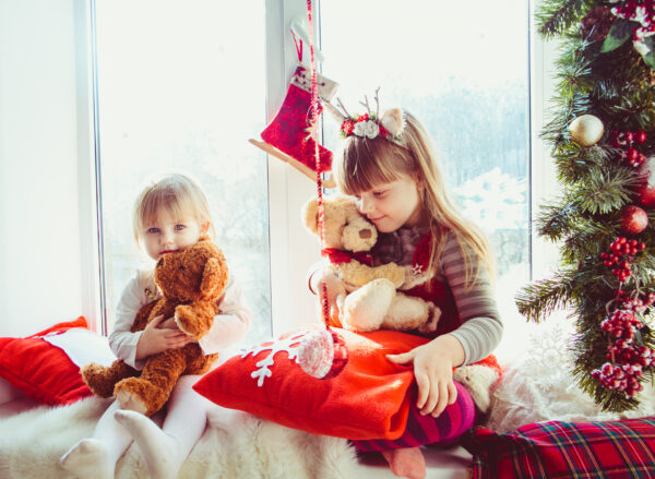 Різдво, Новий рік Прикрашаємо вікна до Рідва: 8 варіантів візерунків на склі