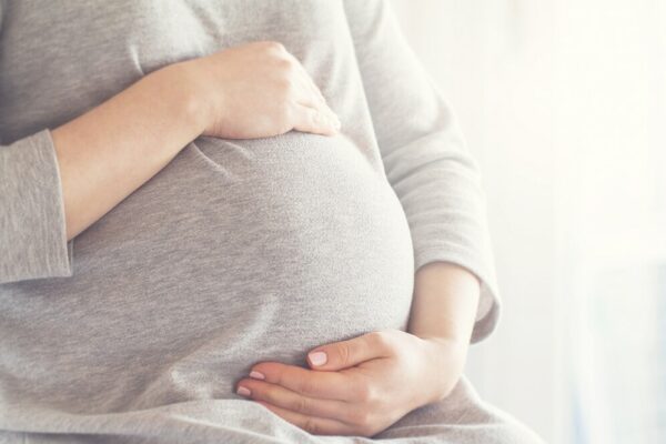 вагітність, вагітна Особливості виплати лікарняних при вагітності та пологах у 2024 році